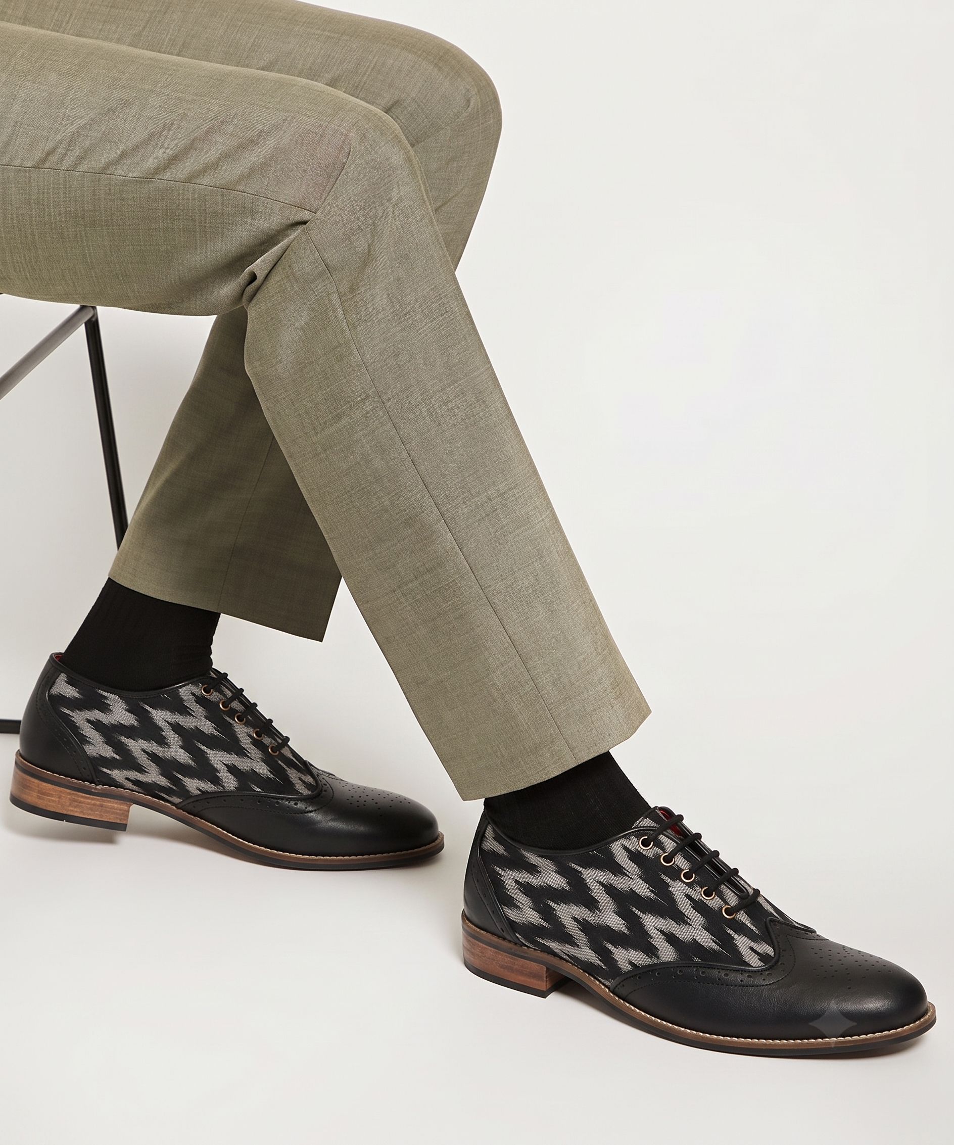 Ikat Oxford Brogues Men – Coal