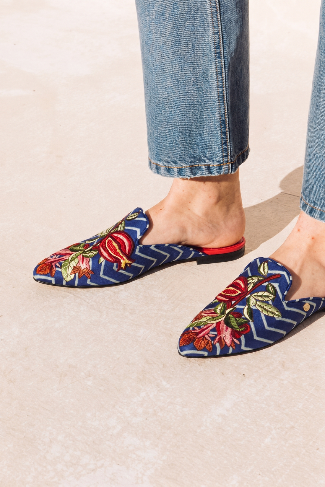 The Precious Pomegranate Cone Mules Women